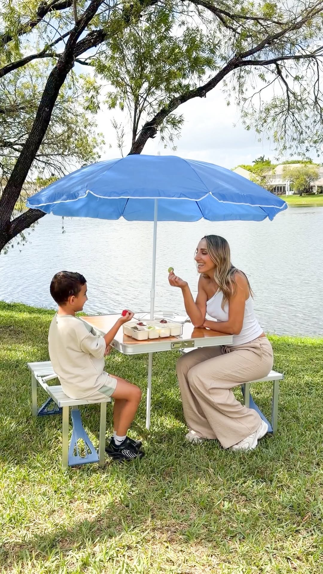 Portable Folding Picnic Table Set with Umbrella
